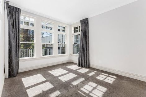 Photo of property in 44 Aurora Terrace, Kelburn, Wellington, 6012
