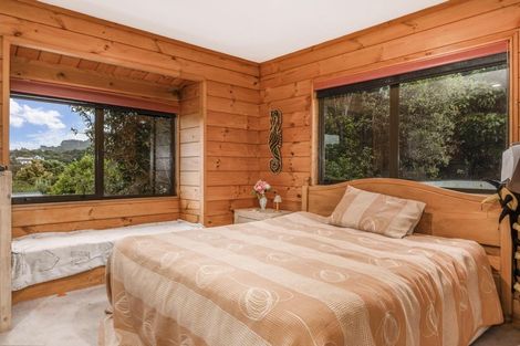 Photo of property in 27 Sailmaker Close, Whitby, Porirua, 5024