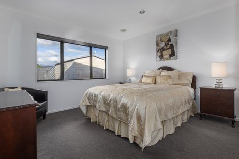 Photo of property in 60 Easton Way, Levin, 5510