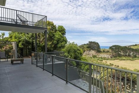 Photo of property in 48 Kawei Road, Ohawe, Hawera, 4671