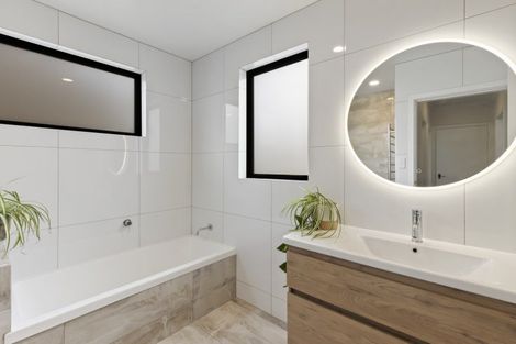 Photo of property in 21 Humphrey Street, Frankton, Queenstown, 9300