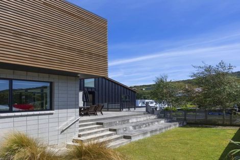 Photo of property in 13 Agra Crescent, Khandallah, Wellington, 6035