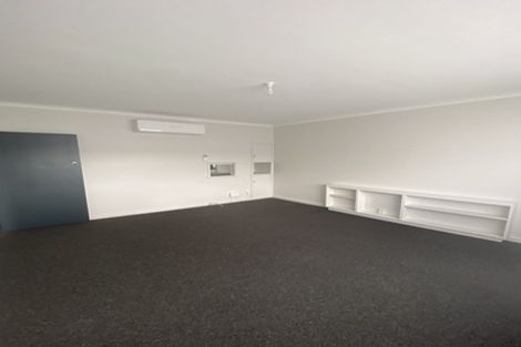 Photo of property in 229 Featherston Street, Palmerston North, 4410