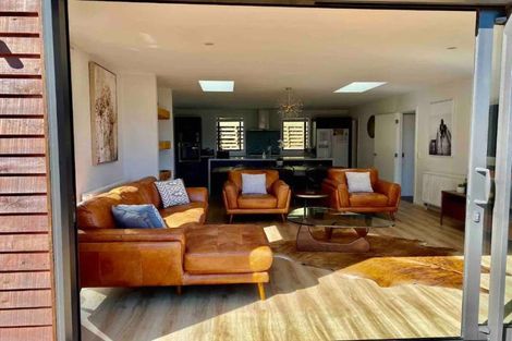 Photo of property in 15a Mackinnon Terrace, Sunshine Bay, Queenstown, 9300