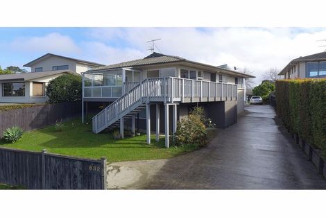 Photo of property in 832 East Coast Road, Oteha, Auckland, 0630
