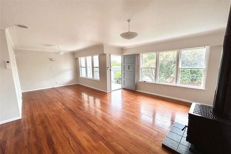 Photo of property in 3/19 Mount Carmel Place, Meadowbank, Auckland, 1072