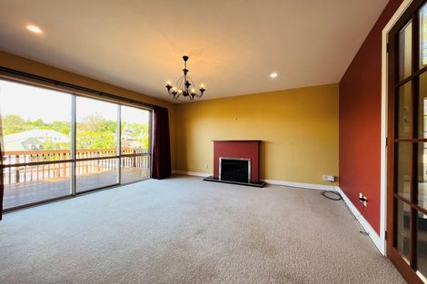 Photo of property in 701a Beach Road, Rothesay Bay, Auckland, 0630