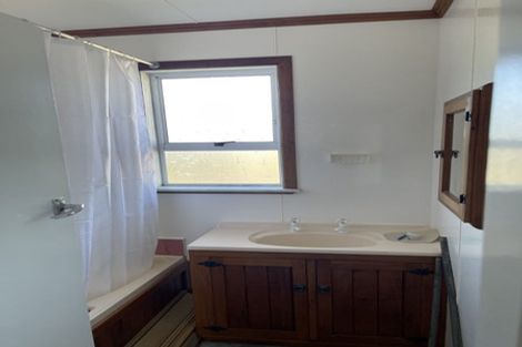 Photo of property in 14 Dowman Street, Urenui, 4375
