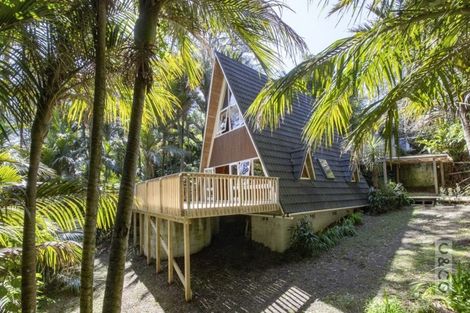 Photo of property in 123 Motutara Road, Muriwai, Waimauku, 0881