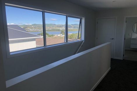 Photo of property in 7a Ron Parlane Place, Titahi Bay, Porirua, 5022