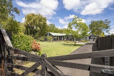 Photo of property in 30 Rosella Grove, Waimauku, 0812