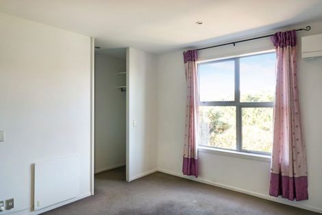 Photo of property in 48a Bassett Road, Johnsonville, Wellington, 6037