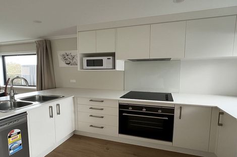 Photo of property in 2/125b Metcalfe Road, Ranui, Auckland, 0612