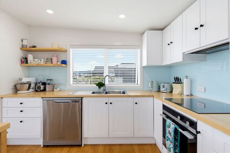Photo of property in 30a Bunyan Road, Coastlands, Whakatane, 3120