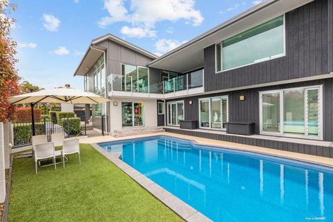 Photo of property in 6 Pleasant Place, Mellons Bay, Auckland, 2014