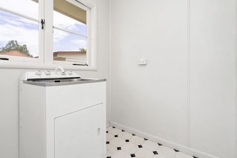 Photo of property in 141 Victoria Street, Cambridge, 3434