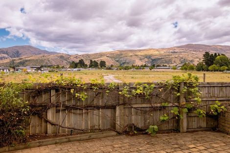 Photo of property in 14 Gavan Street, Cromwell, 9310