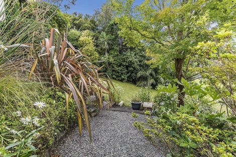 Photo of property in 14 Mckeefry Grove, Tawa, Wellington, 5028