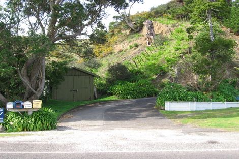 Photo of property in 858c Thames Coast Sh25 Road, Te Mata, Thames, 3575