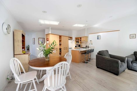 Photo of property in 3b Laing Cove, Havelock North, 4130