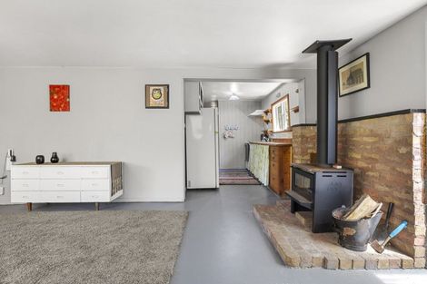 Photo of property in 28 Cross Street, Raglan, 3225