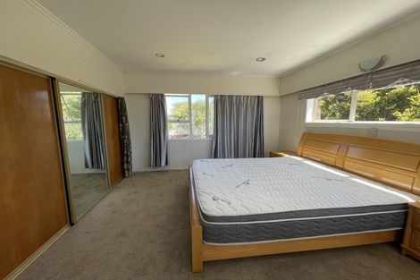 Photo of property in 1/369 East Coast Road, Mairangi Bay, Auckland, 0630