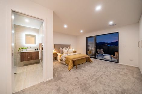 Photo of property in 4 Mcmillan Lane, Wallaceville, Upper Hutt, 5018