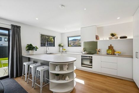 Photo of property in 52a Ray Street, Cromwell, 9310