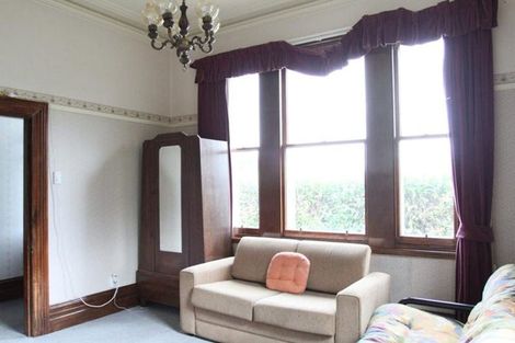 Photo of property in 70 Gladstone Road, Dalmore, Dunedin, 9010