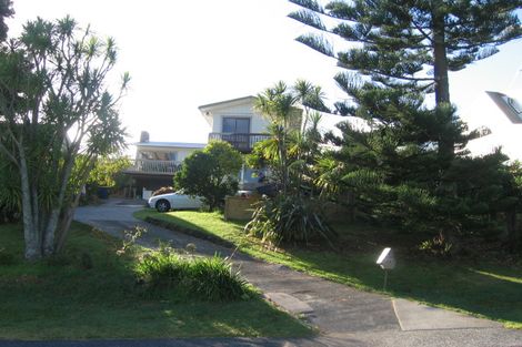 Photo of property in 25 Tilden Avenue, Hillcrest, Auckland, 0627