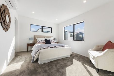 Photo of property in 2 Rothwell Place, Sunnyhills, Auckland, 2010