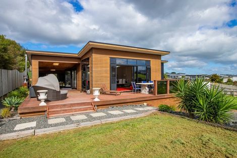 Photo of property in 5 Parklands Avenue, Mangawhai Heads, Mangawhai, 0505