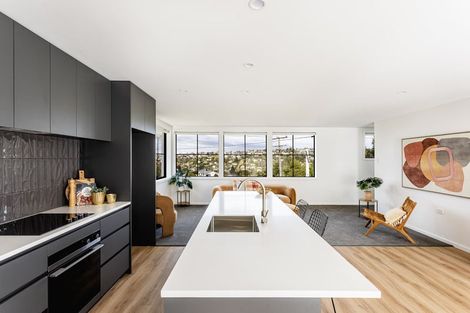 Photo of property in 207 Taieri Road, Kaikorai, Dunedin, 9010