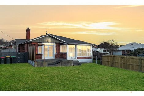Photo of property in 33 Ashbury Avenue, Waimataitai, Timaru, 7910