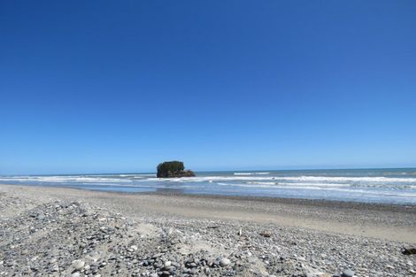 Photo of property in 152 Torea Street, Granity, 7823