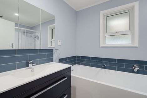 Photo of property in 1222 Norfolk Crescent, Mayfair, Hastings, 4122