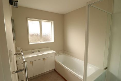 Photo of property in 1/104 Bassett Street, Burwood, Christchurch, 8083