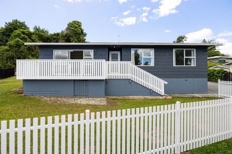 Photo of property in 13 Pygmalion Place, Dinsdale, Hamilton, 3204