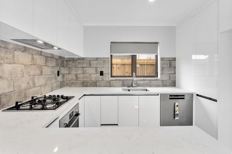 Photo of property in 147b Bucklands Beach Road, Bucklands Beach, Auckland, 2012