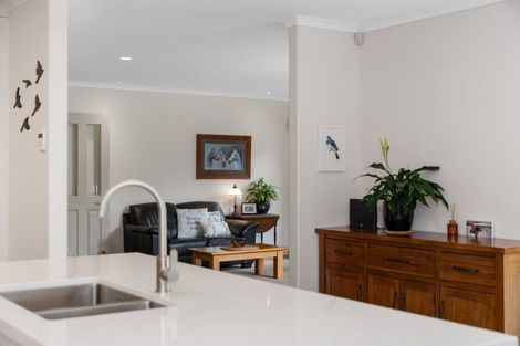 Photo of property in 61 Glenmonarch Place, Pyes Pa, Tauranga, 3112