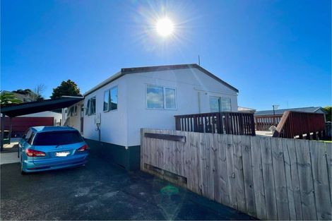 Photo of property in 10 Wicklow Place, Bell Block, New Plymouth, 4312