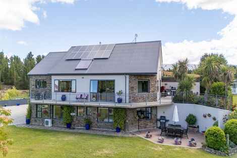 Photo of property in 233 Letts Gully Road, Letts Gully, Alexandra, 9393