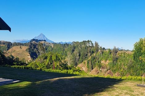 Photo of property in 324 Mataro Road, Onaero, Urenui, 4375