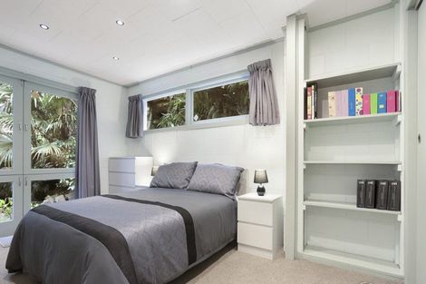 Photo of property in 47 Tainui Road, Titirangi, Auckland, 0604