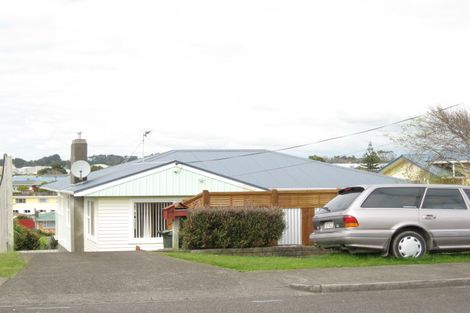 Photo of property in 24 Kingsford Street, Bell Block, New Plymouth, 4312