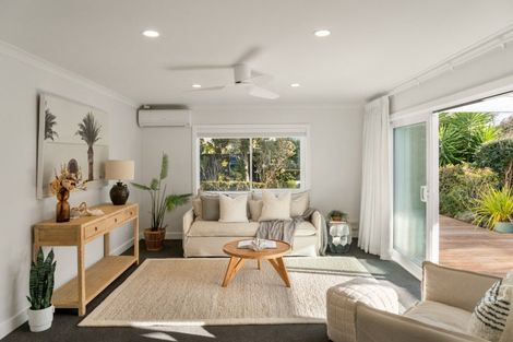 Photo of property in 77 Kahira Crescent, Papamoa Beach, Papamoa, 3118