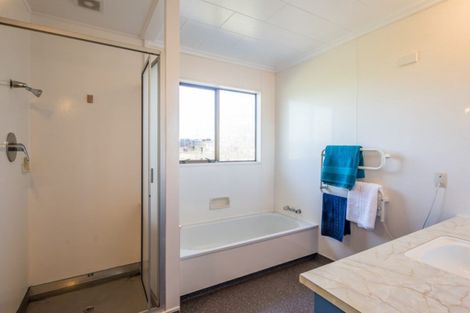 Photo of property in 7 Anaru Street, Raumati Beach, Paraparaumu, 5032