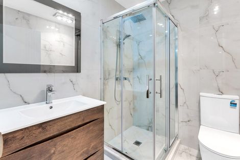 Photo of property in 147b Bucklands Beach Road, Bucklands Beach, Auckland, 2012