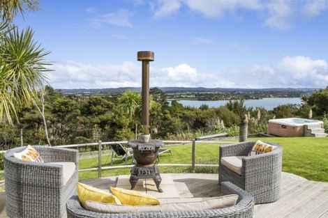 Photo of property in 81 Attwood Road, Paremoremo, Auckland, 0632