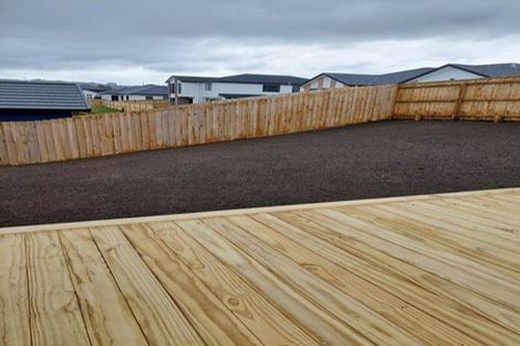 Photo of property in 40 Leathem Crescent, Pokeno, 2402